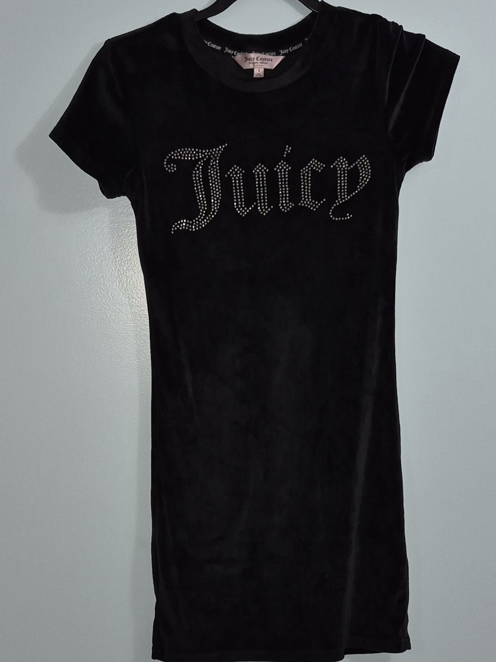Juicy Couture Black Velvet Short Sleeve Logo Tee